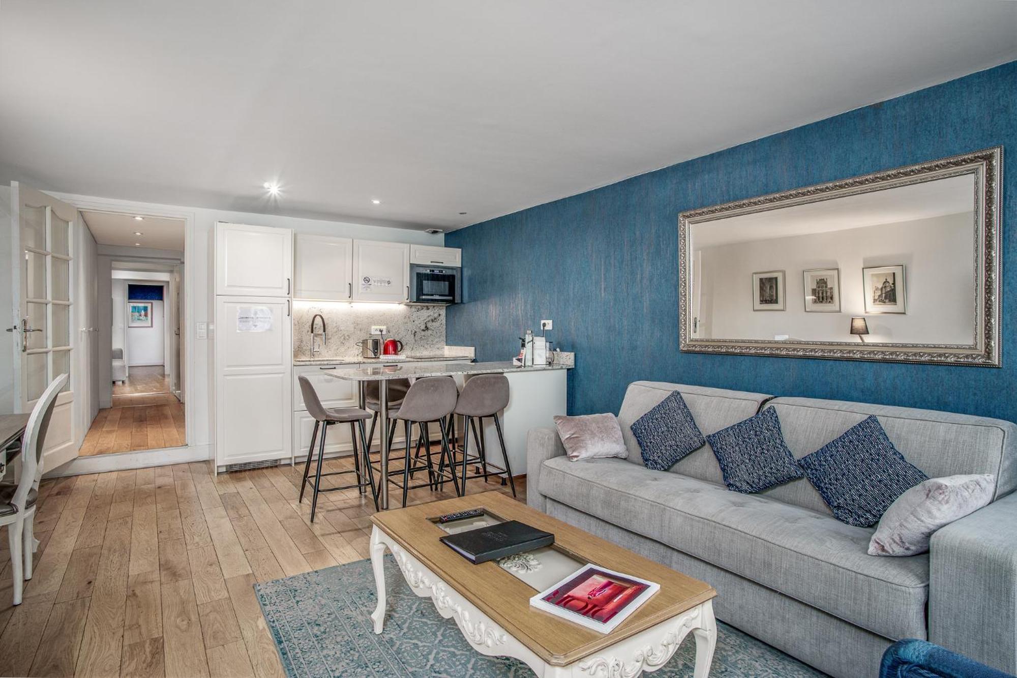 Appartement Du Louvre St Honoré *