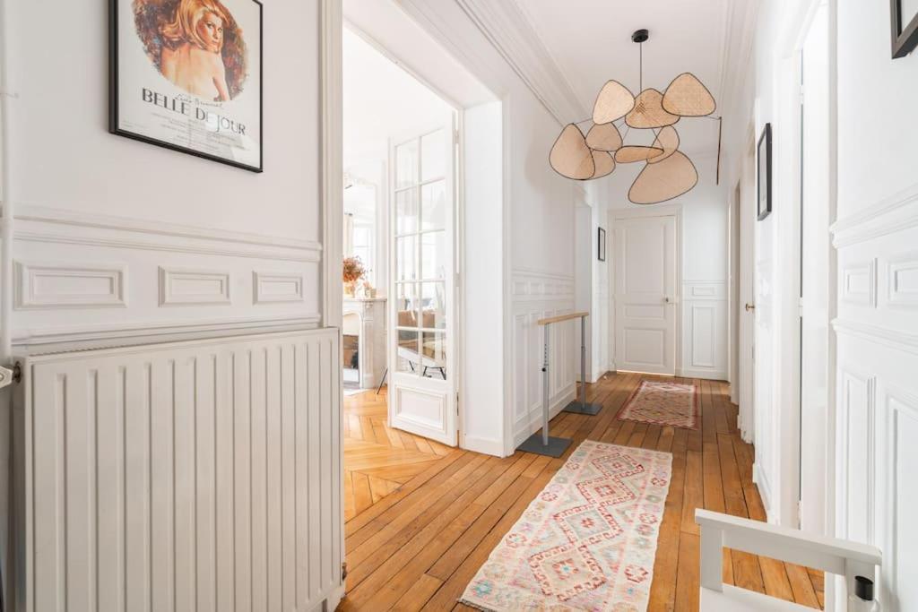 Apartment Luxe Ouest Parisien Paris