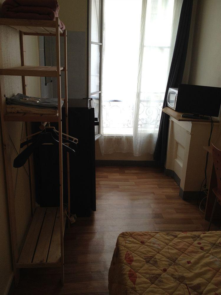Au Royal Mad Hotel Paris