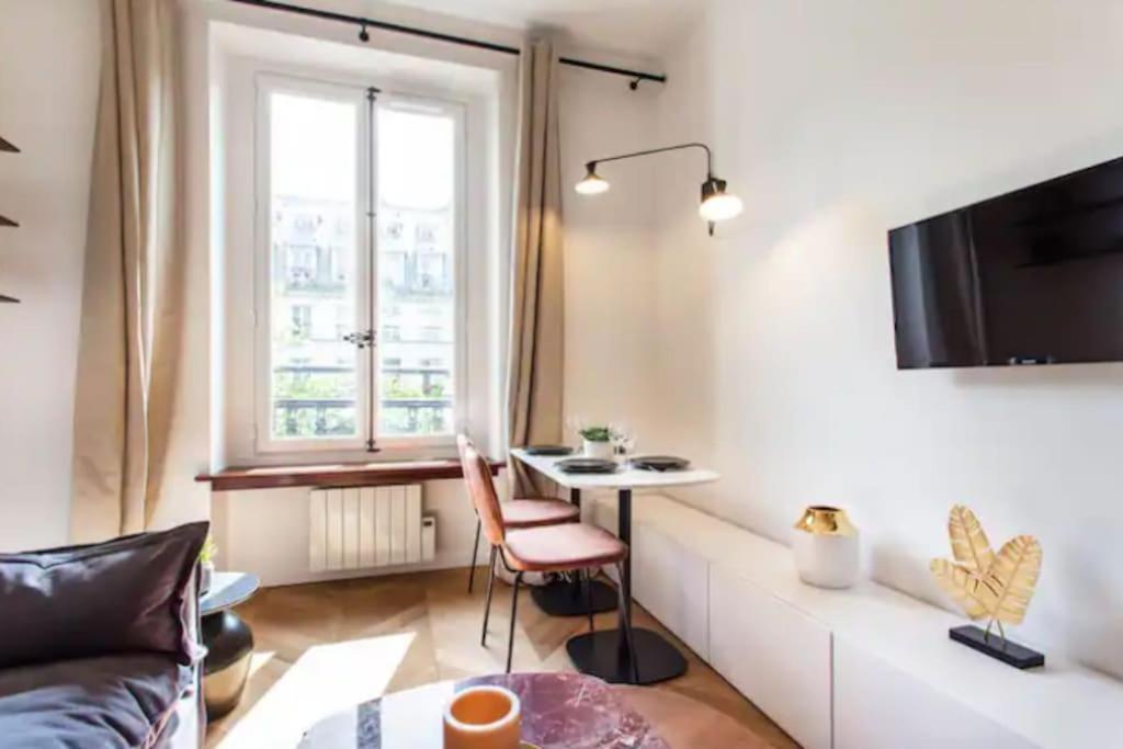 Tronchet 1g Apartment Paris