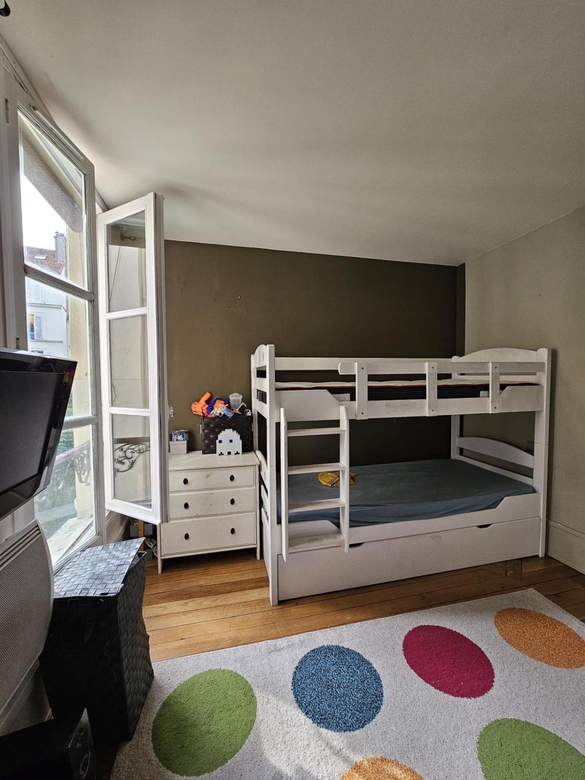 Apartment Joli Havre De Paix En Plein Batignolles