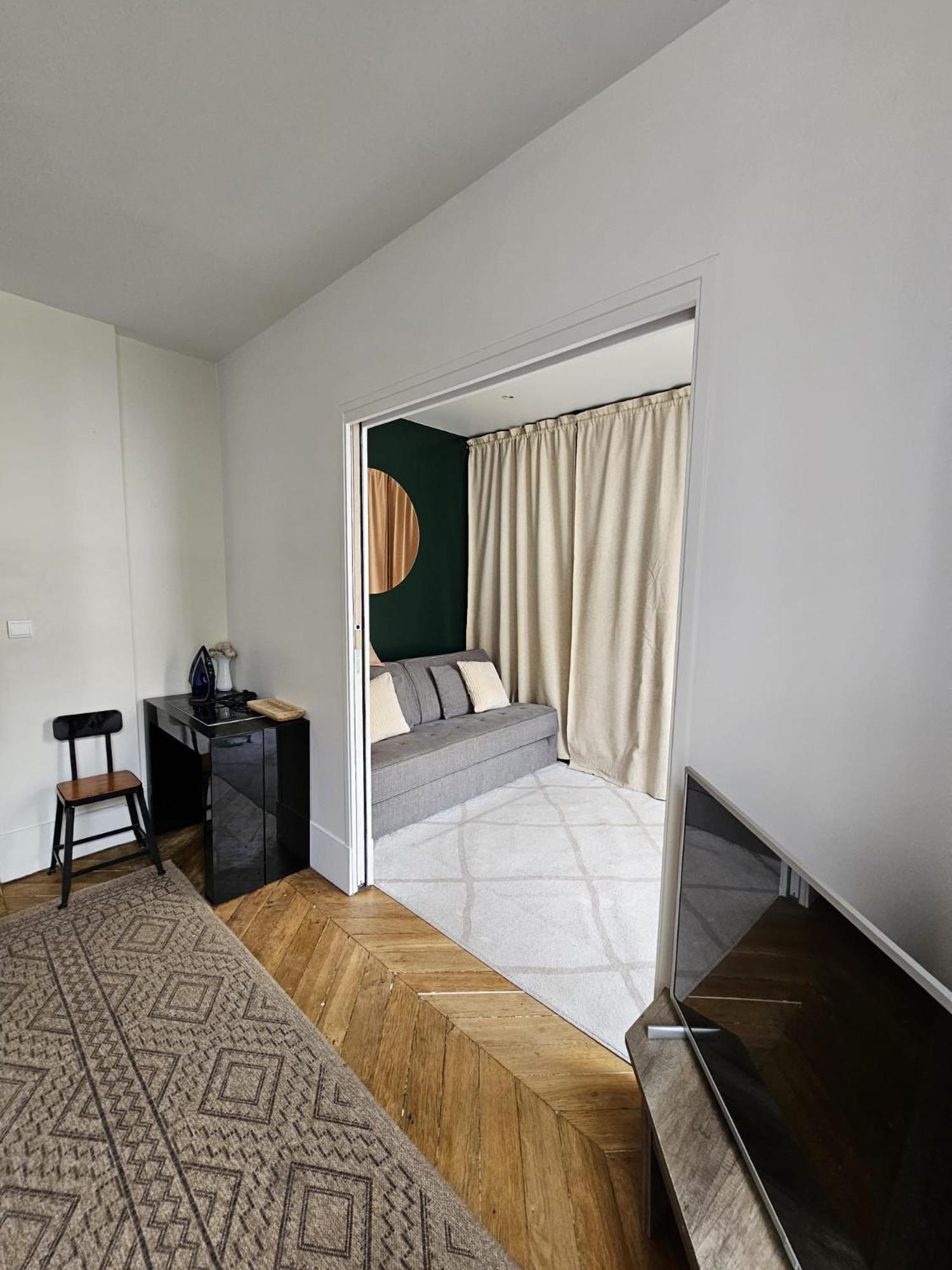 Apartment Joli Havre De Paix En Plein Batignolles *