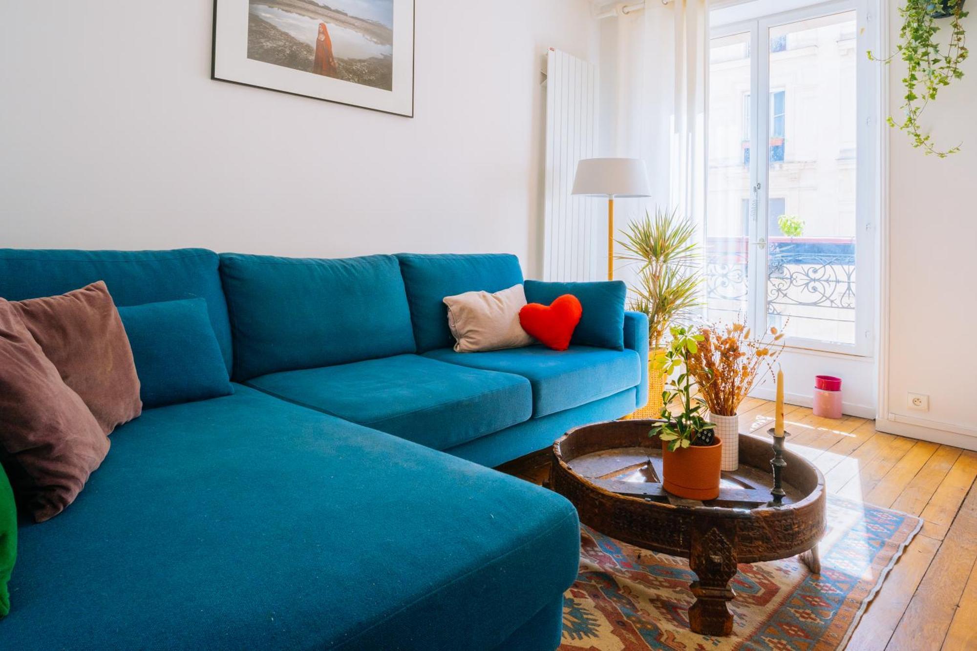 Quirky 1 Bedroom Flat In Apartment *