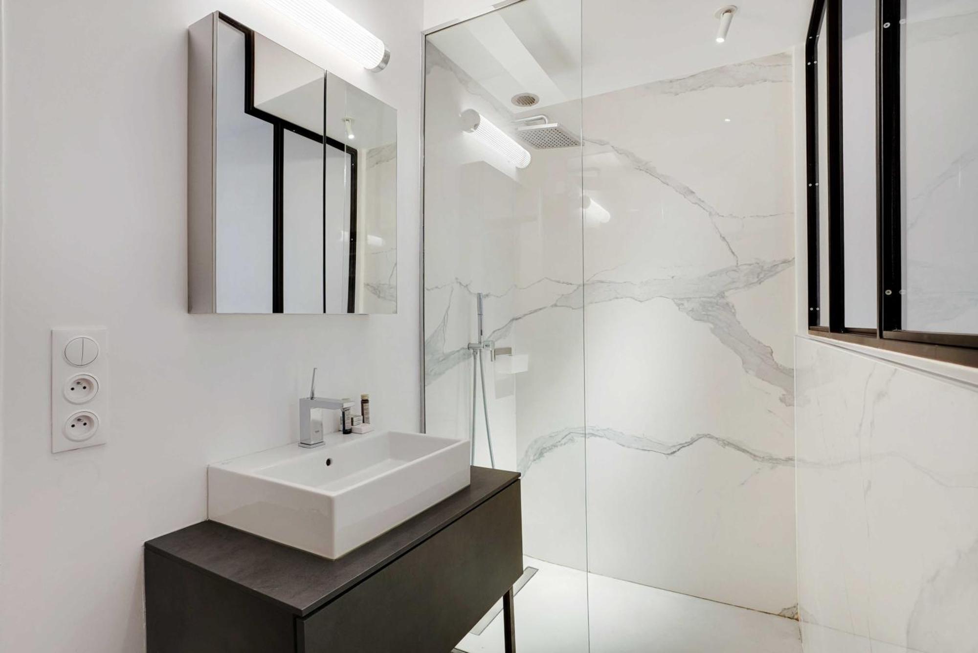 Apartment Duplex Loft Montmartre - 18th Paris
