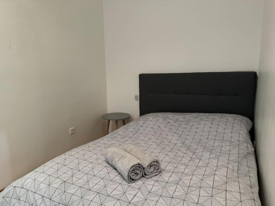 Apartment Awesome 2br 5 Min To Arc De Triomphe Paris