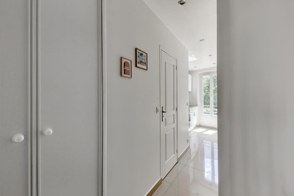 T2 Parisien- 1 Min A Pied Du Metro Ligne 13 & 14 Apartment
