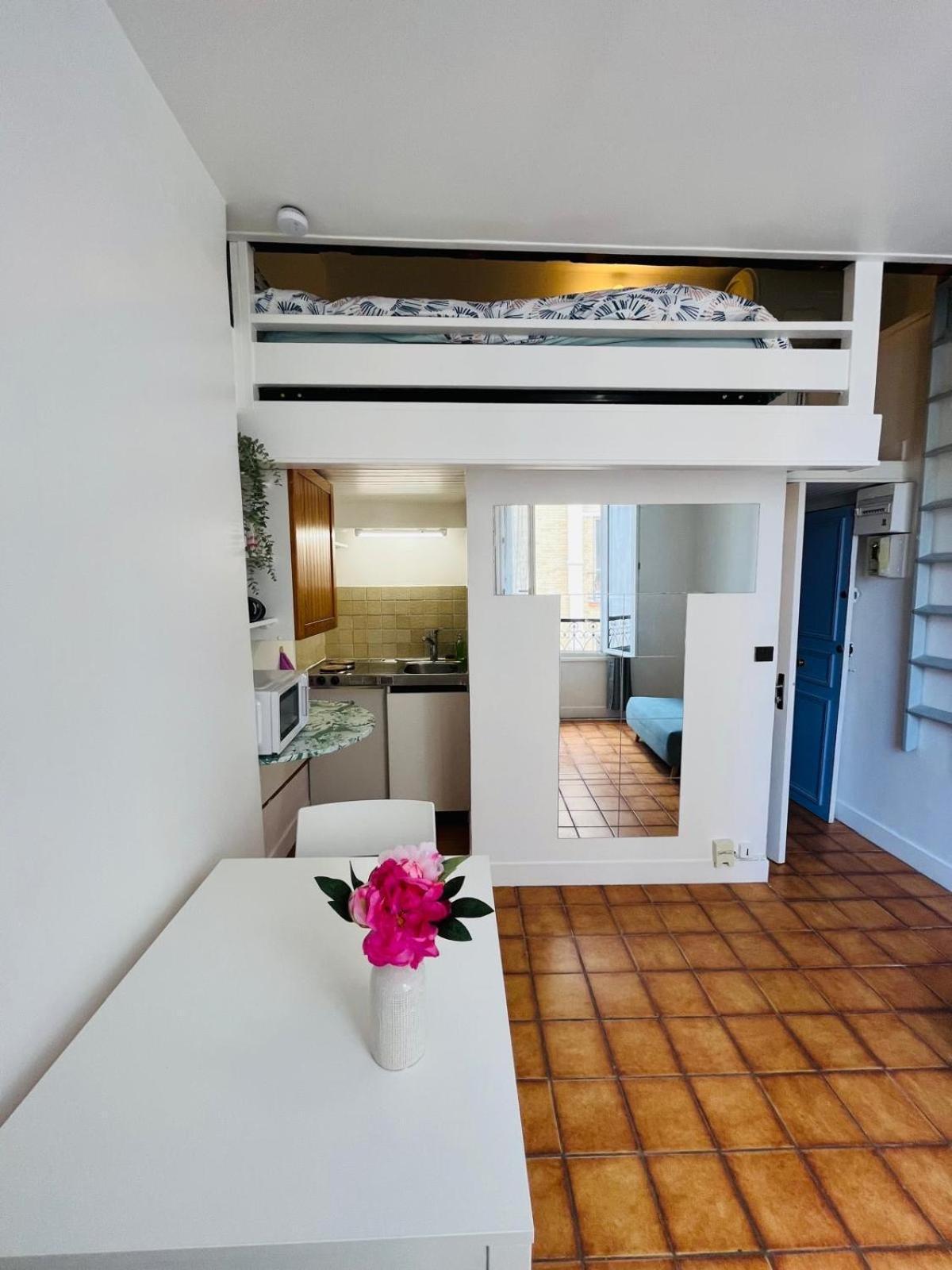 Dream Dwell Paris-cozy Loft With Mezzanine Near 5th Apartment *