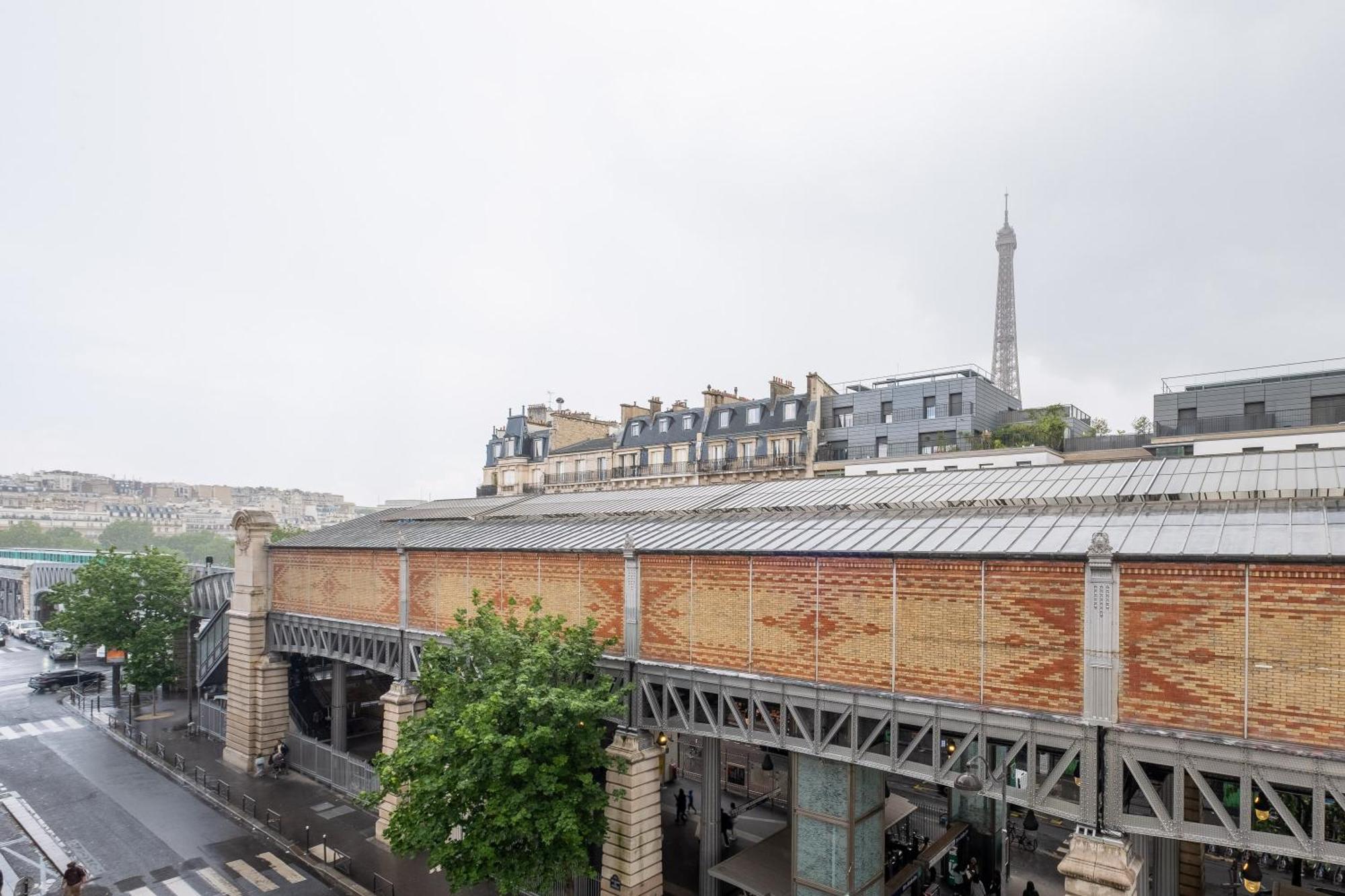 Apartment Veeve - Metropolitan Marvel Paris