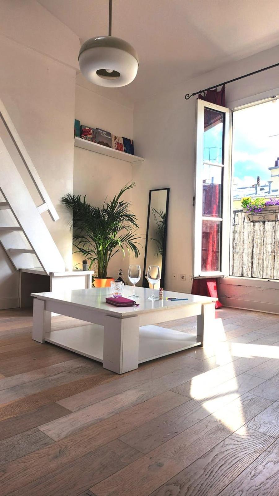 Appartement Warm Bright In 14th District *
