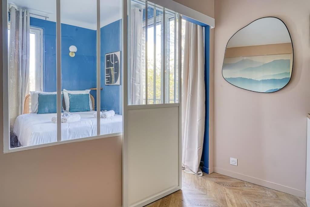 2 Pereire Arc De Triomphe Iii Apartment