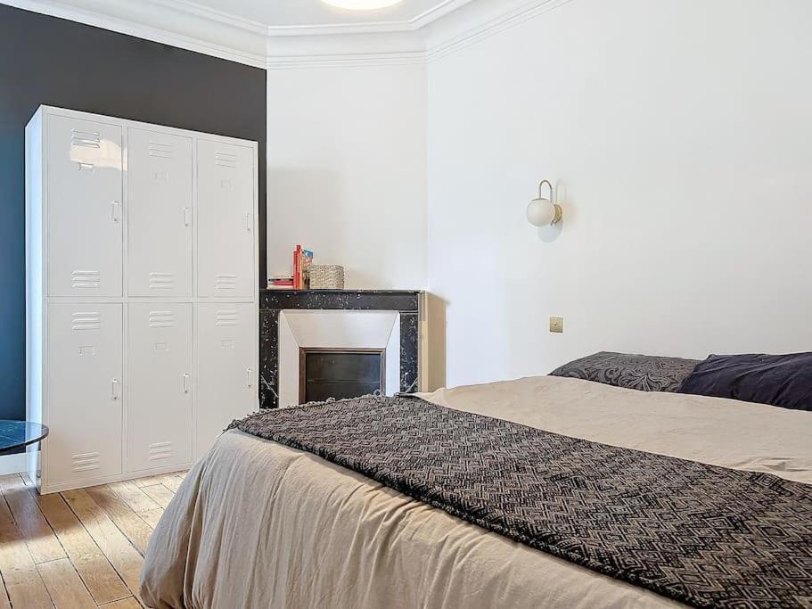Cute Montmartre Apartment Paris