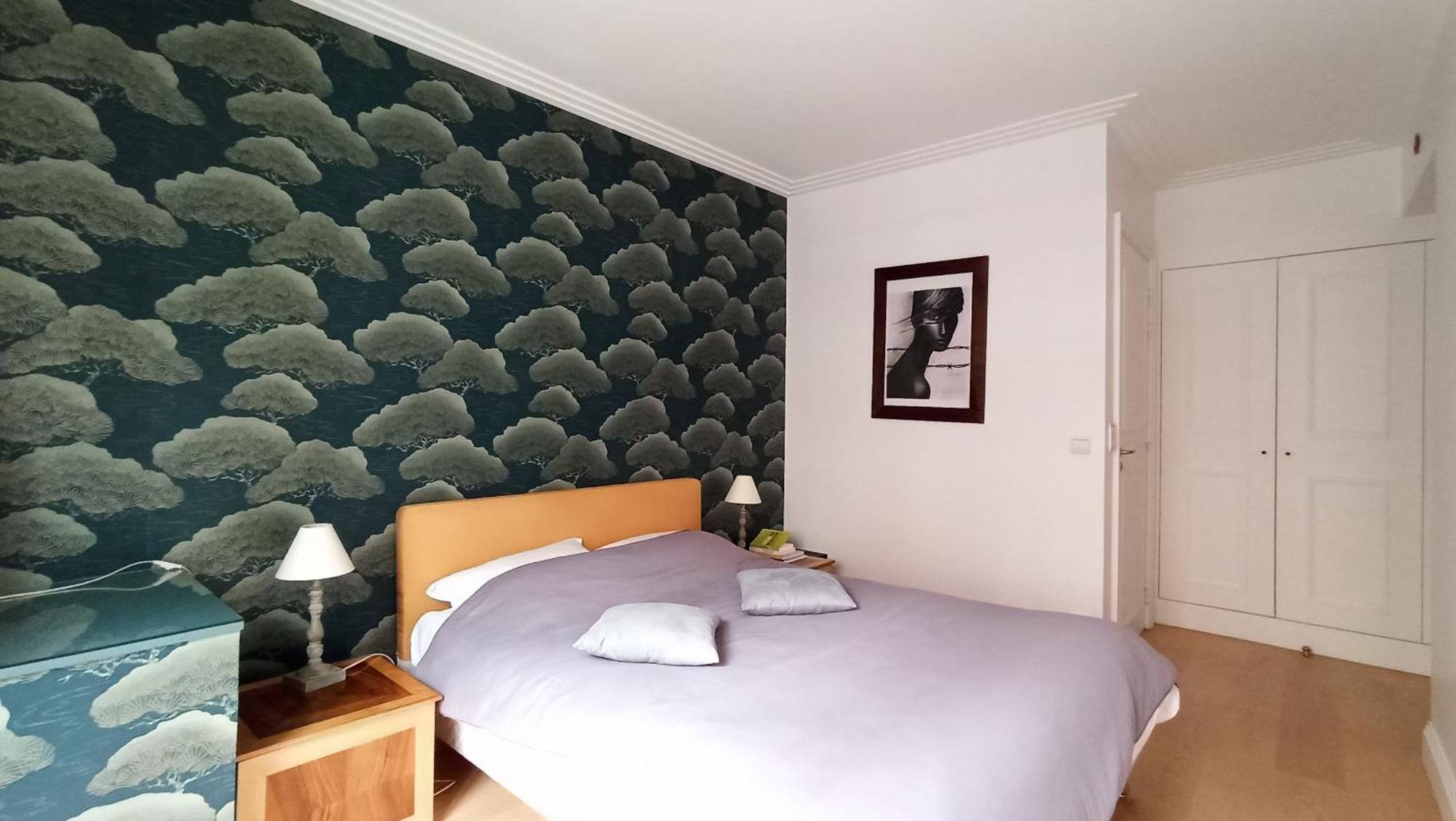 Rue De L'universite - 7 * Paris