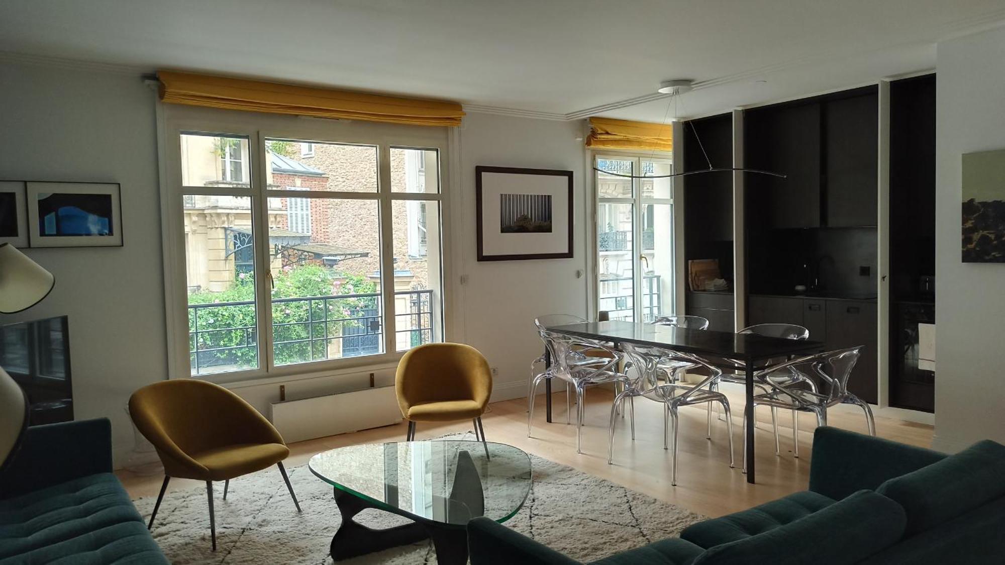 Rue De L'universite - 7 Apartment *