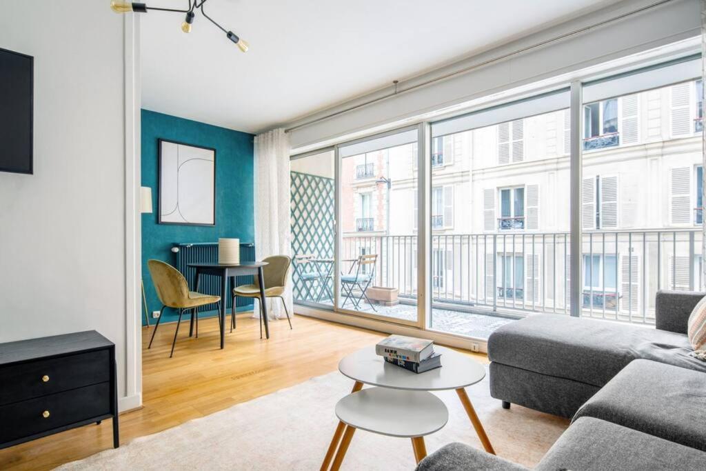 Apartment 4 People Eiffel Tower Paris