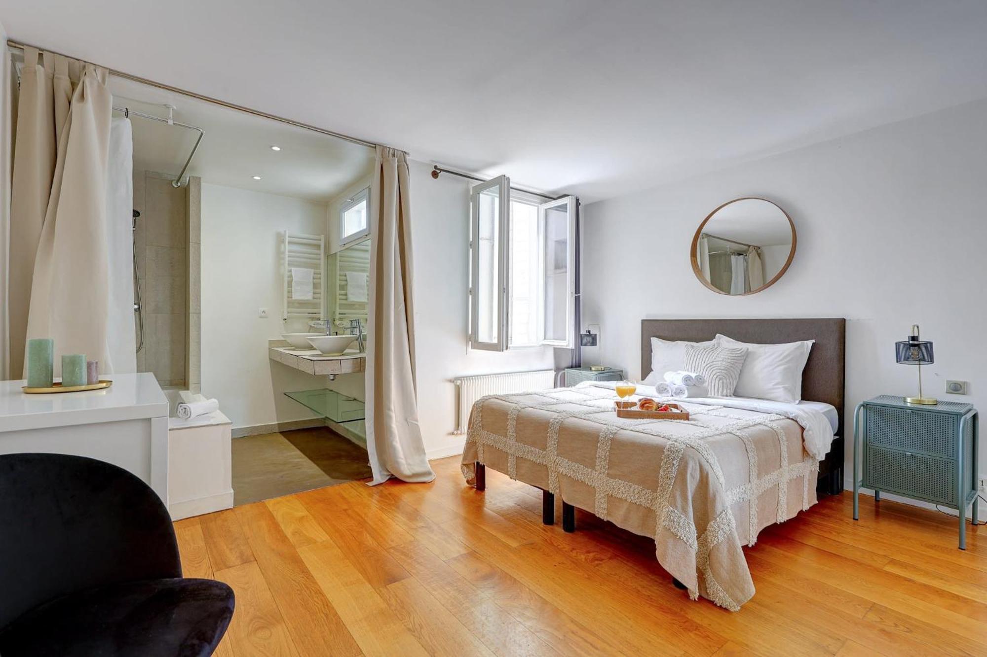 Apartment Les Halles Paris
