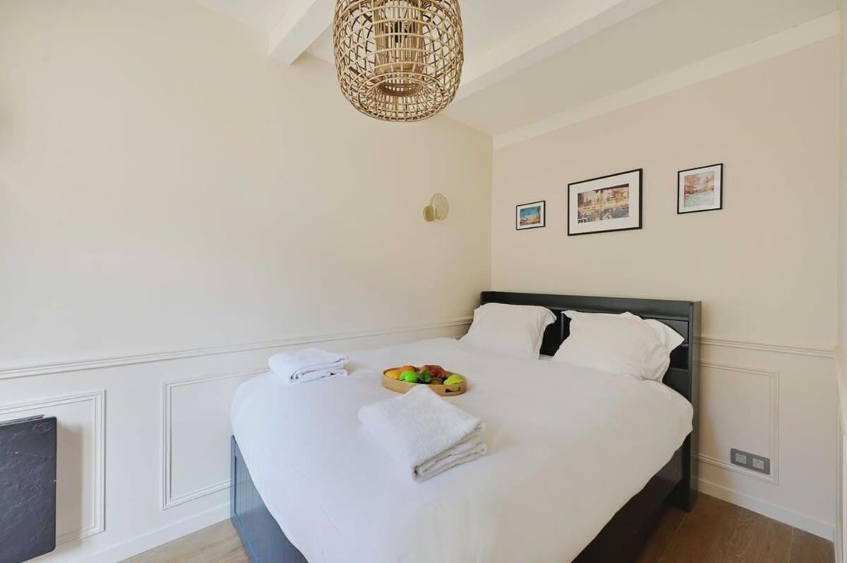 Beautiful 2br - 4p Republique Temple Apartment *
