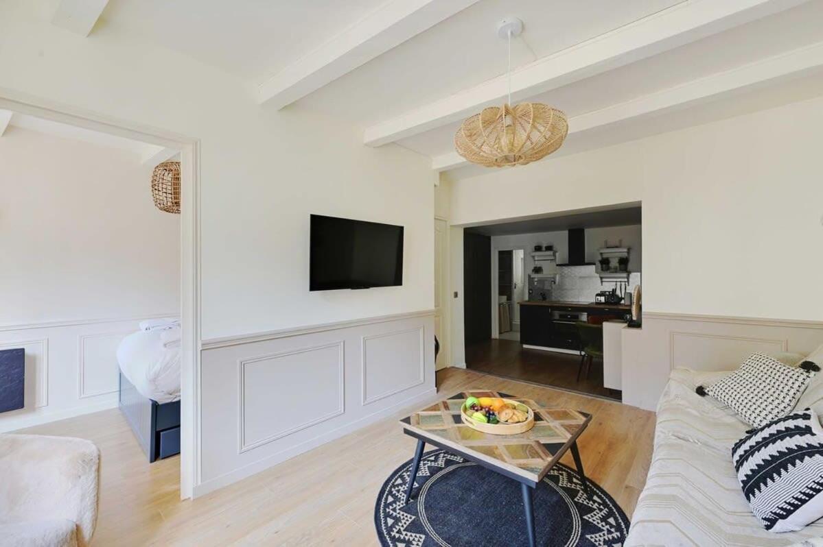 Beautiful 2br - 4p Republique Temple * Paris