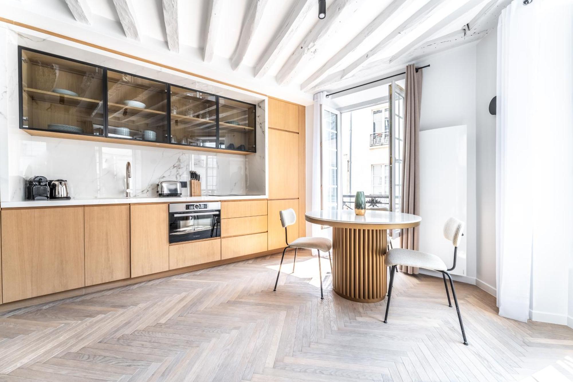 Le Chic Marais Parisien Apartment Paris