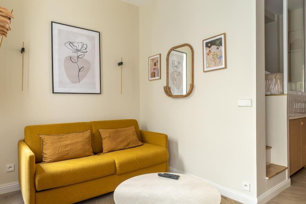 Elegant 4-star In - Apartment *