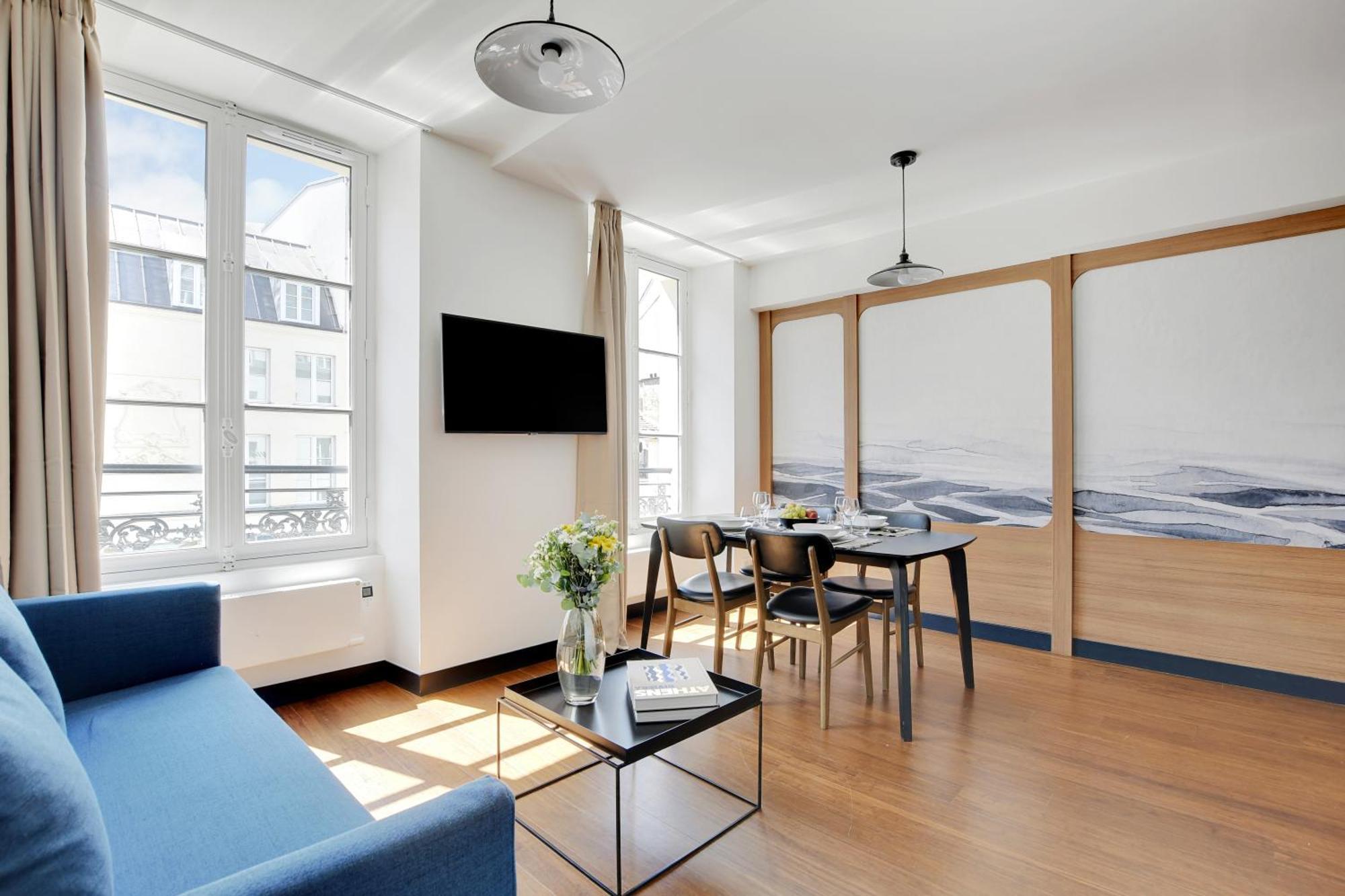 Sereners - Charming Serviced - Bastille Appartement *