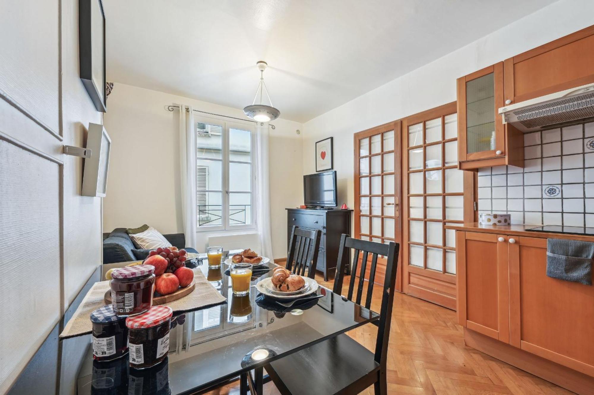 Eiffel Tower & Des Invalides - 1br - Cityapartmentstay Apartment *