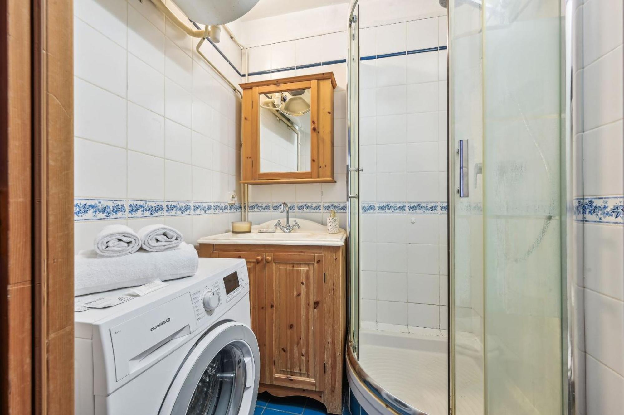 Apartment Eiffel Tower & Des Invalides - 1br - Cityapartmentstay *