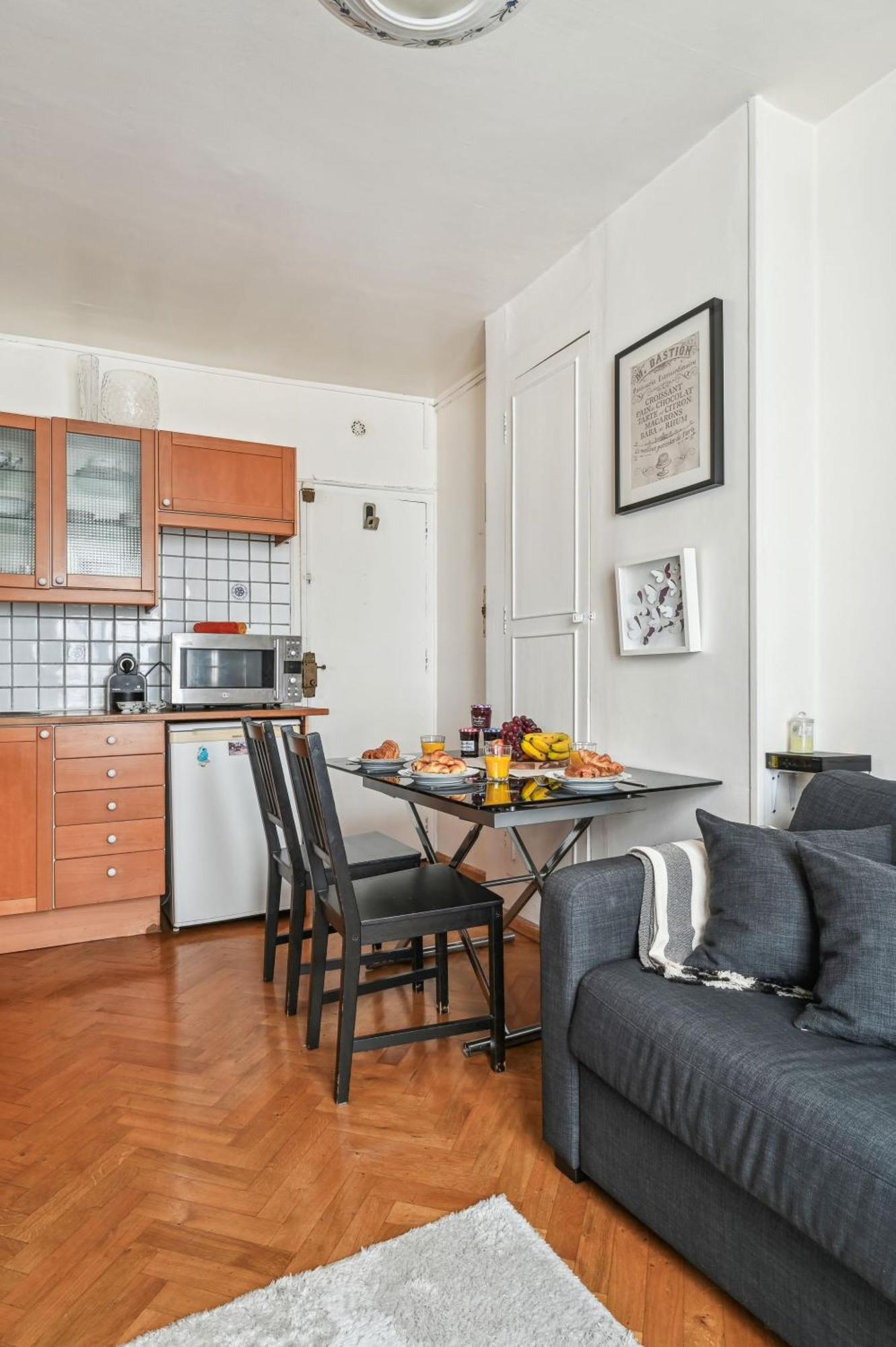 Eiffel Tower & Des Invalides - 1br - Cityapartmentstay Paris