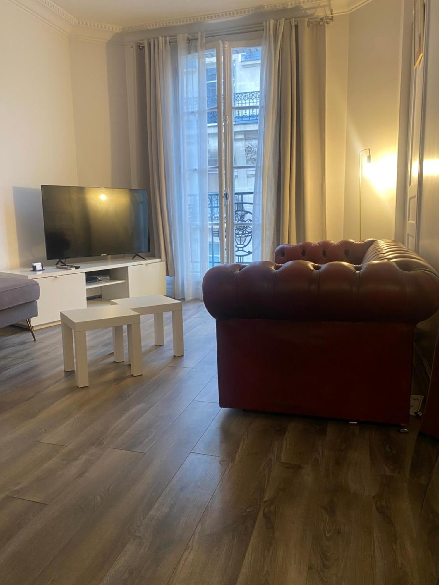 Ag Immobilier 75 Apartment