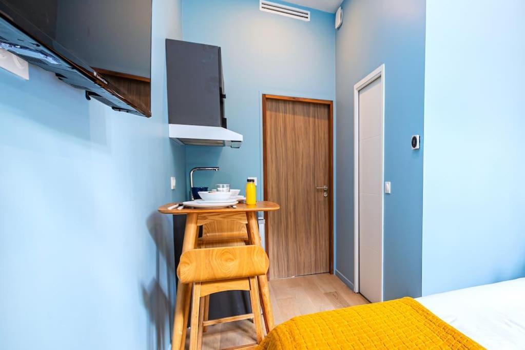 Petit Proche Arc De Triomphe Apartment