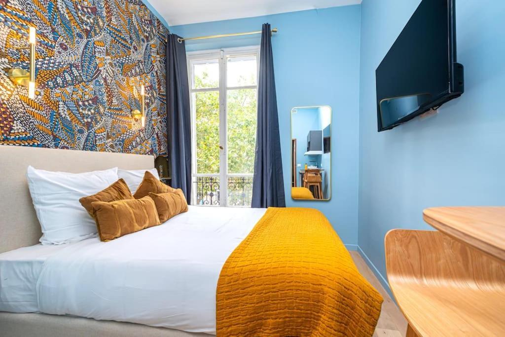 Apartment Petit Proche Arc De Triomphe Paris