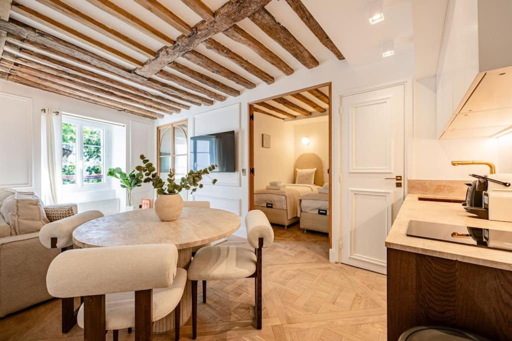 Apartment 2bedrooms Sacree Coeur Place Du Tertre Montmartre Paris
