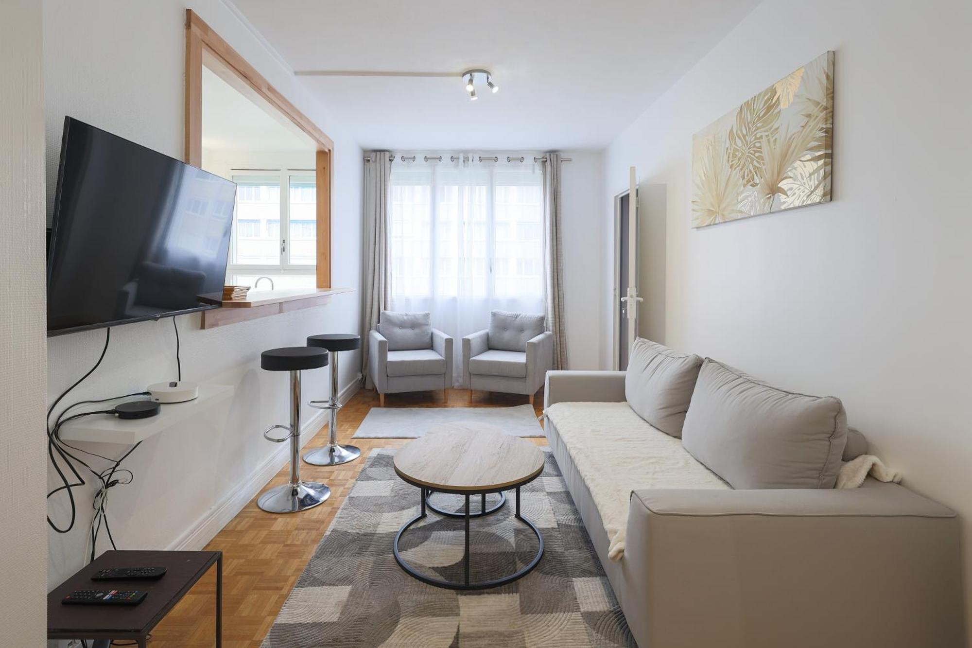 Apartment Grenelle - Hala Paris