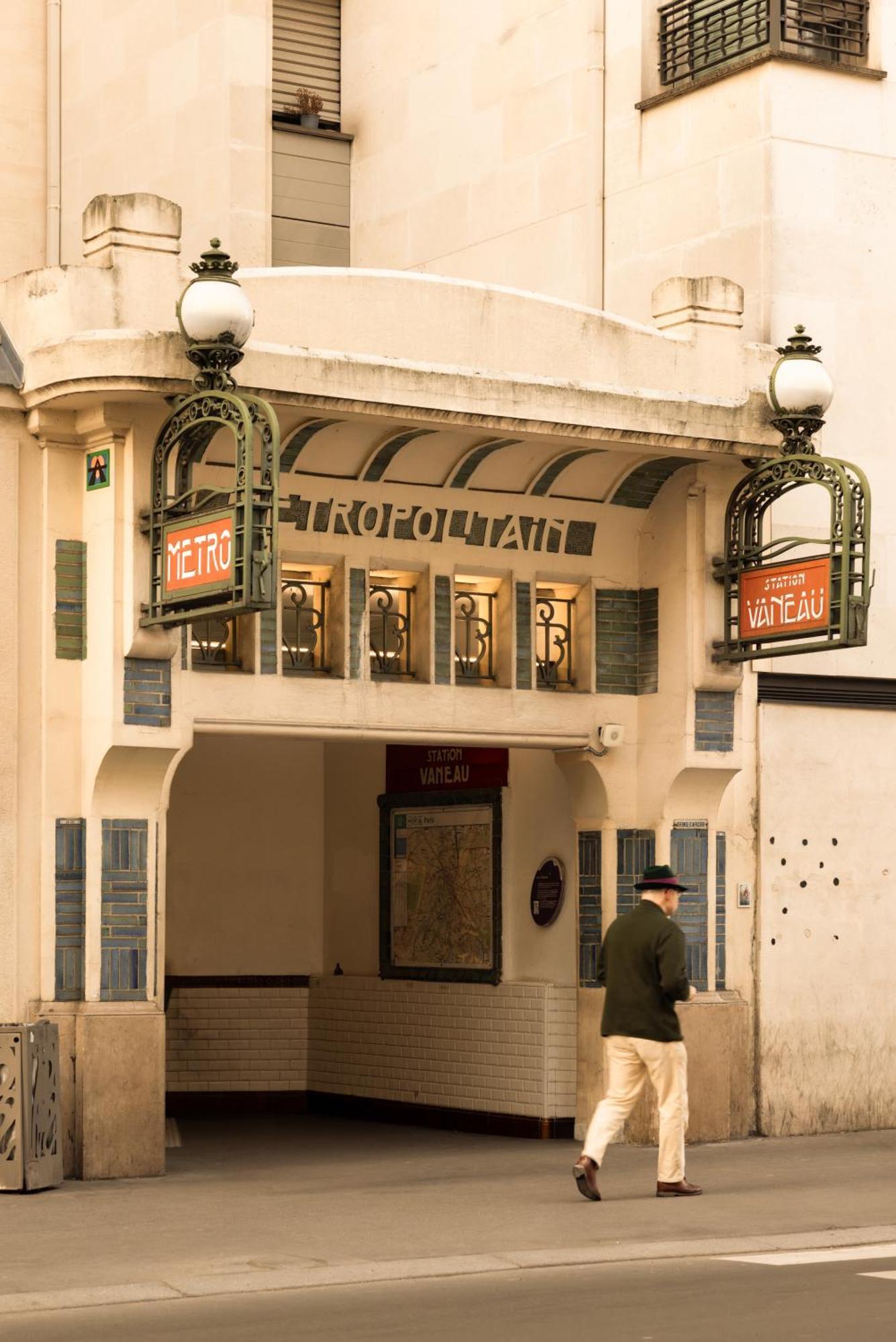 Hotel Des Grands Voyageurs 4*
