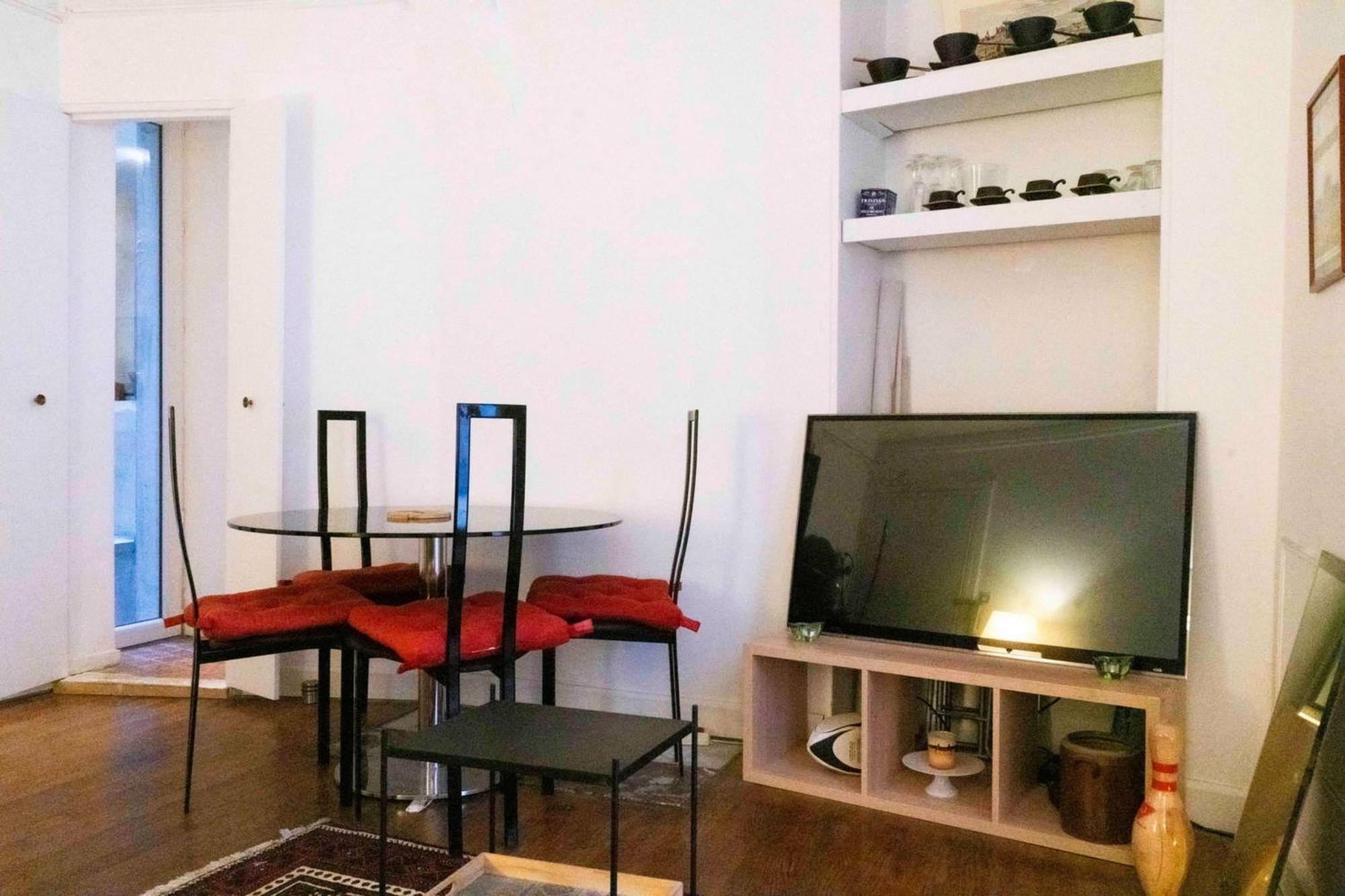Apartment Comfortable With Beautiful Brightness Paris