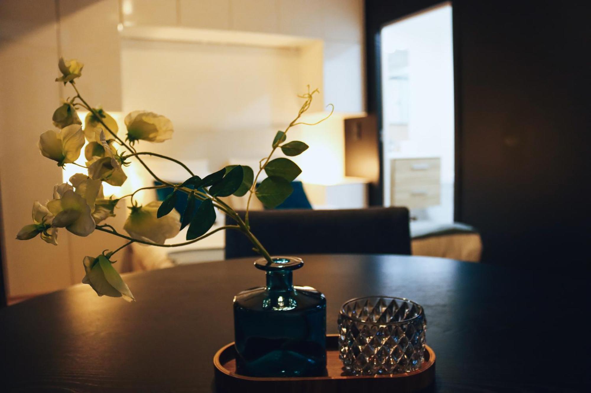 Apartment Bargue