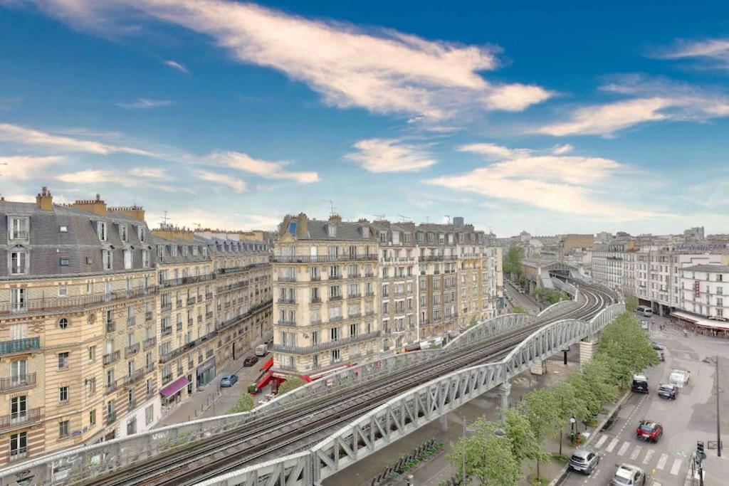 Apartment Superbe T2 Avec Balcon Vue Sur La Tour Eiffel