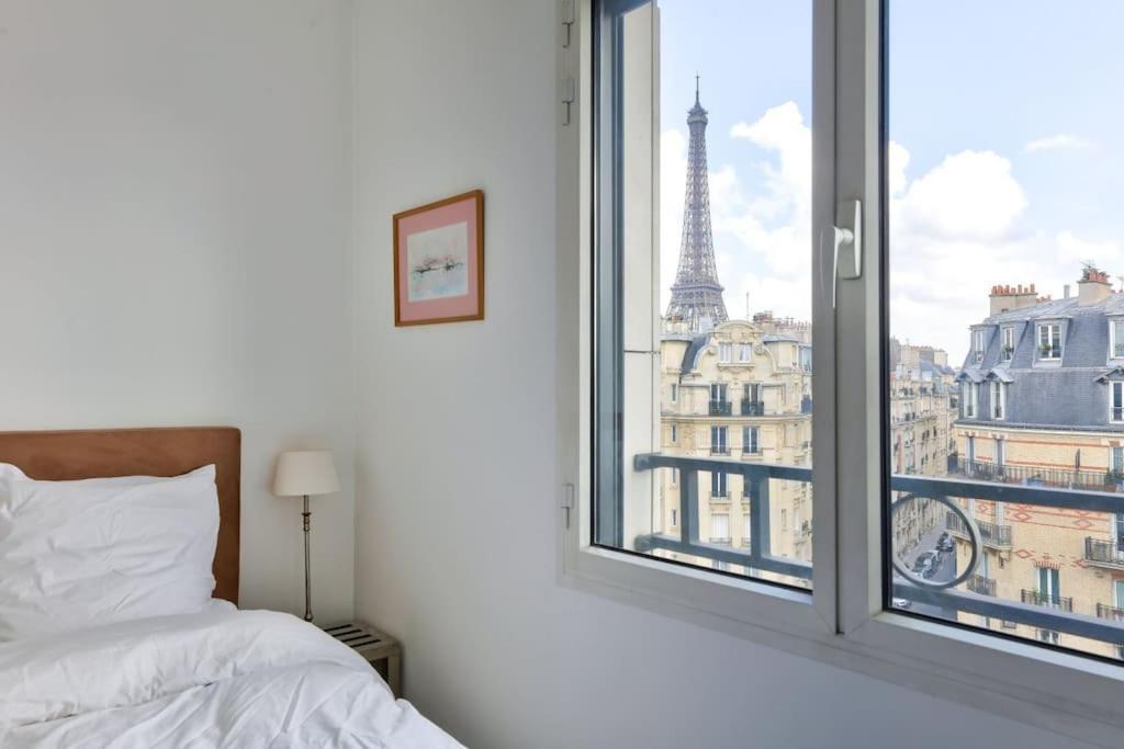 Apartment Superbe T2 Avec Balcon Vue Sur La Tour Eiffel Paris