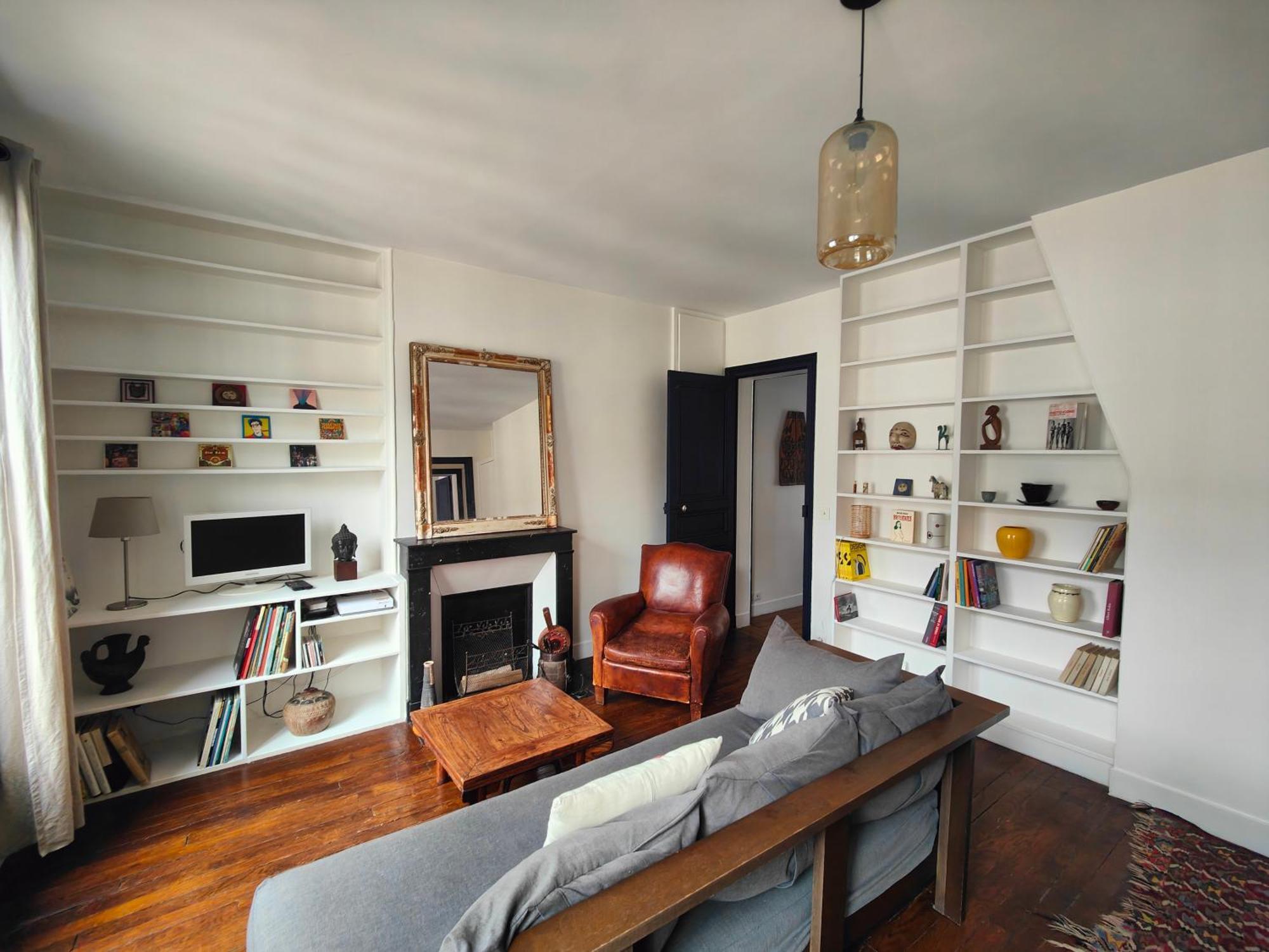 Beau 3 Pieces Au Pied De Montmartre Appartement Paris