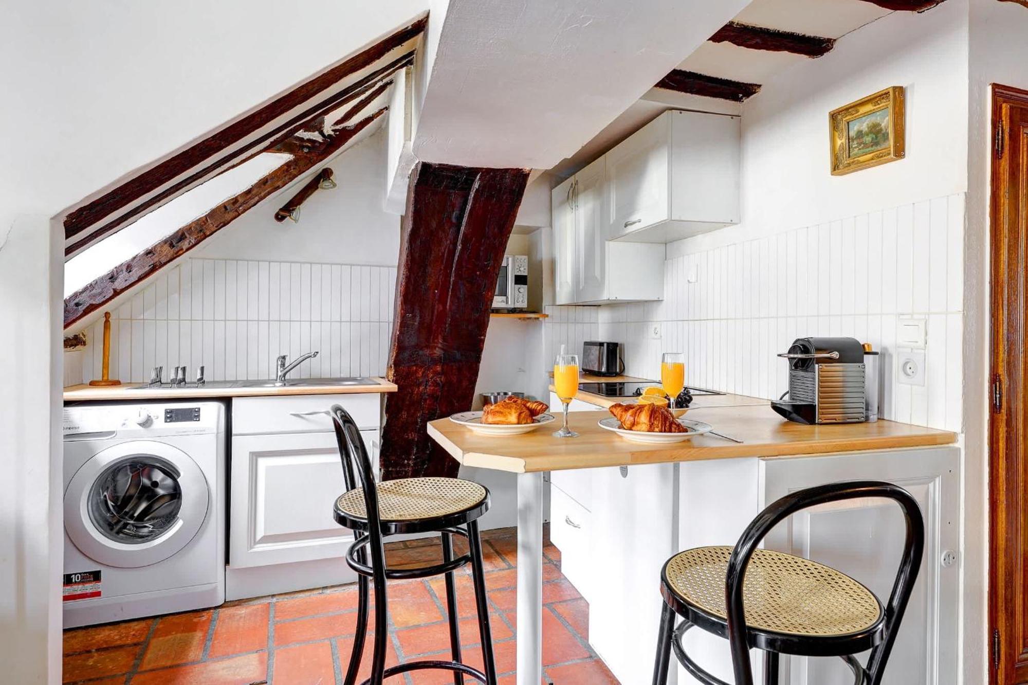 Ile Saint-louis - 2br - Cityapartmentstay Apartamento Paris