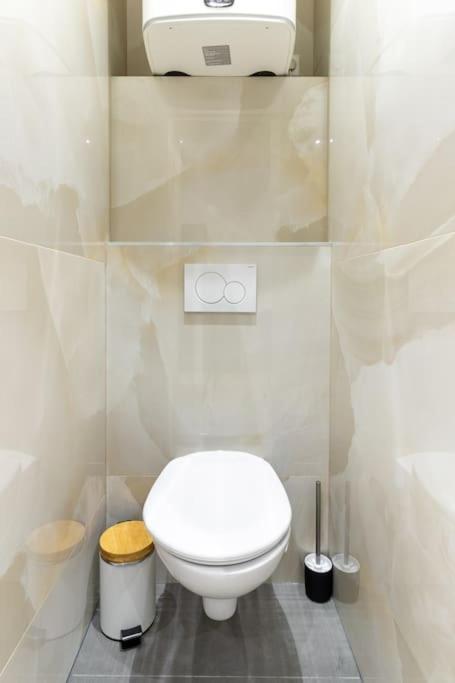 Fleurus Luxembourg Luxury 6p 2br Apartamento