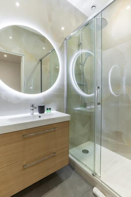 Apartamento Fleurus Luxembourg Luxury 6p 2br