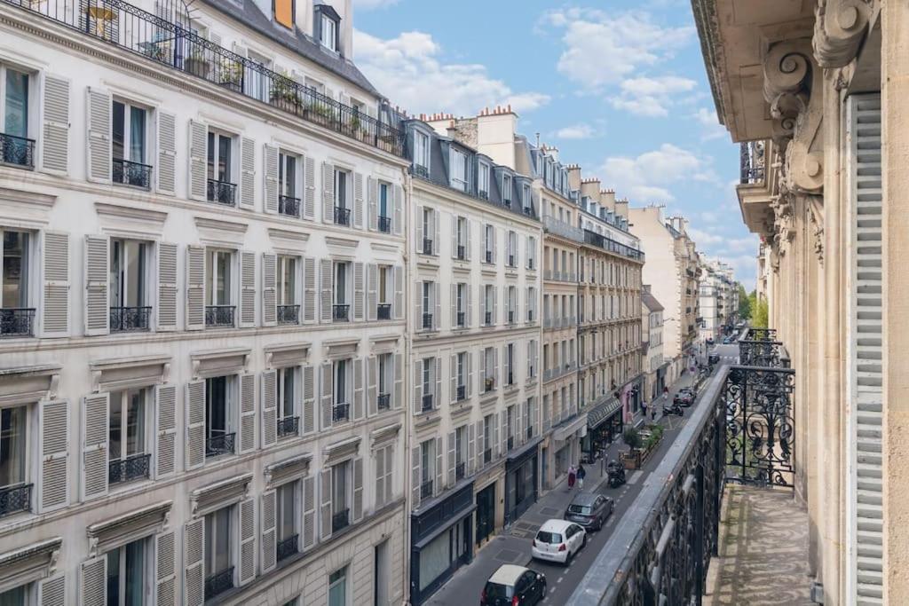 4pers # 1 Bedroom # Ternes # 17 Apartment *