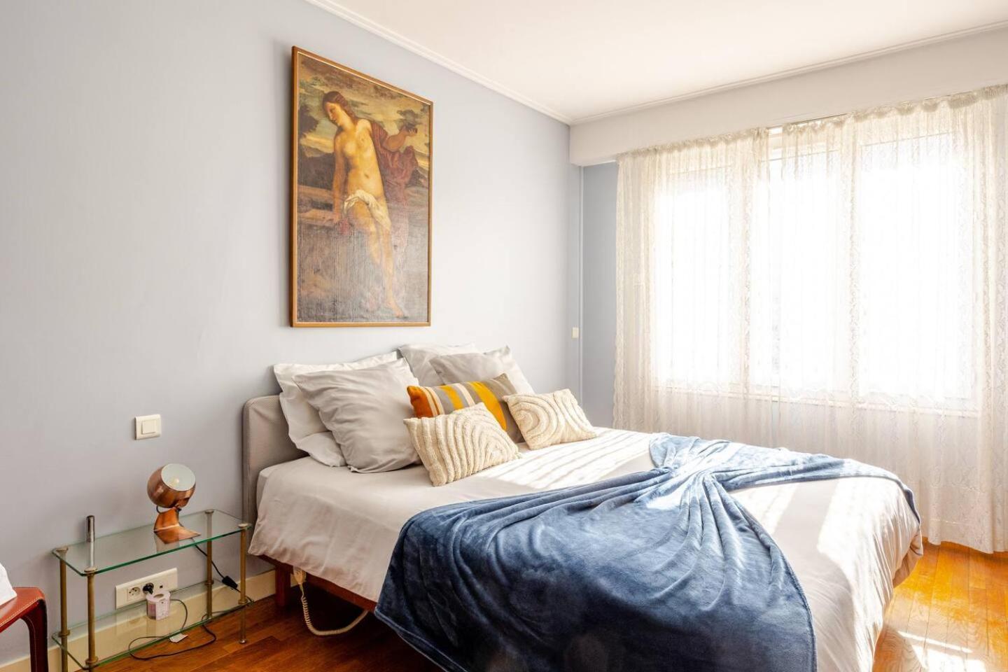 Apartment Entre Tour Eiffel Et Champs Elysees *