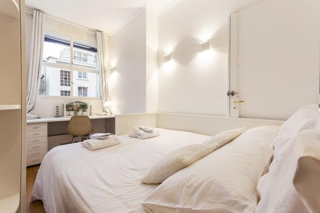 Maison Josephine Stunning Champs-elysees 3 Bedrooms Paris