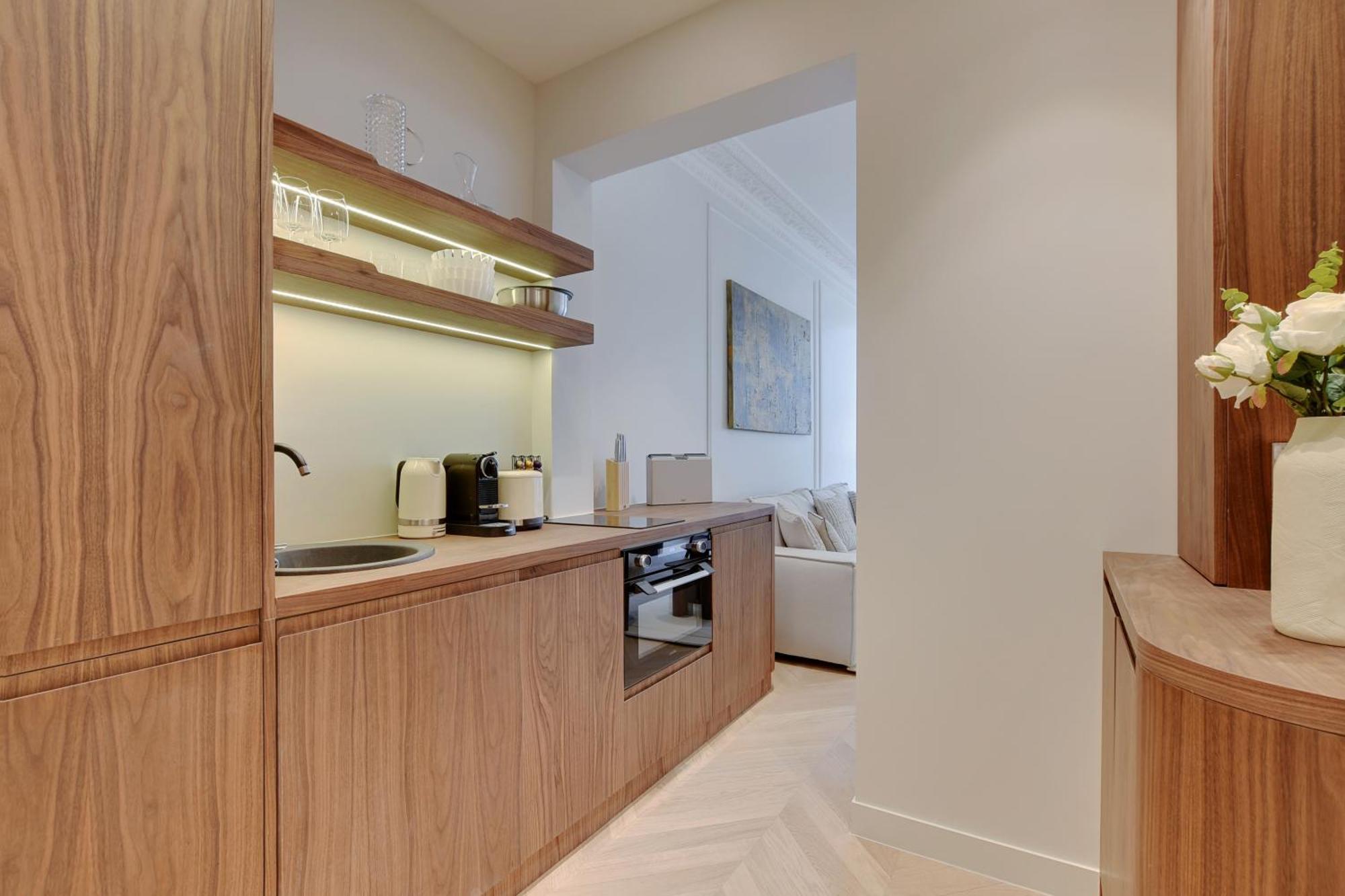 Apartment Maison Galante's With Services In La Madeleine - Opera