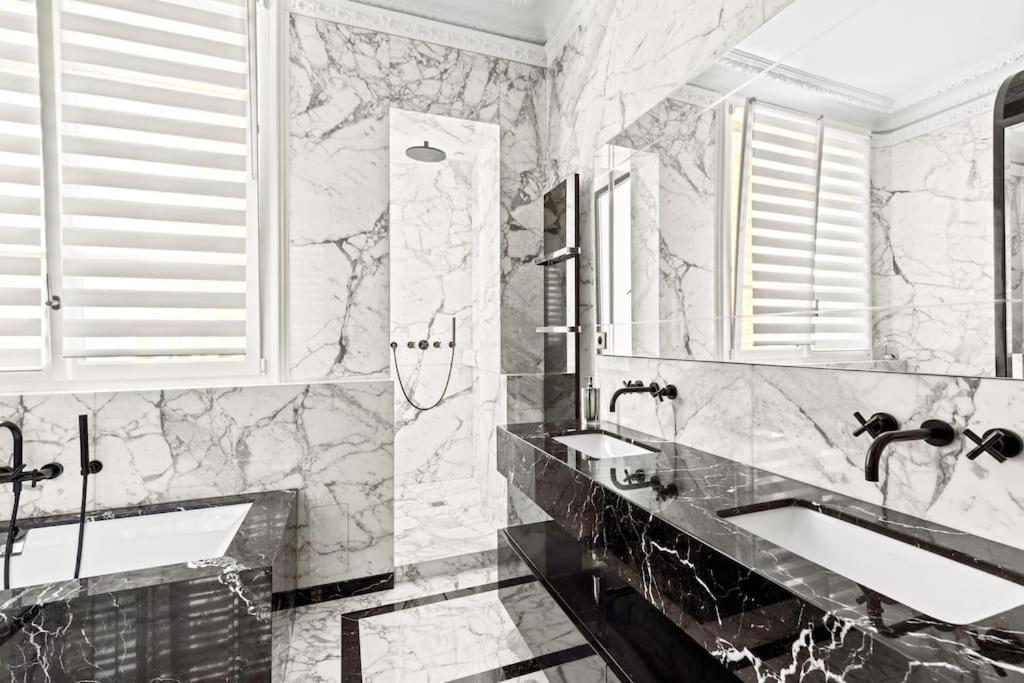 Apartment Magnifique A Arc De Triomphe 264 M2