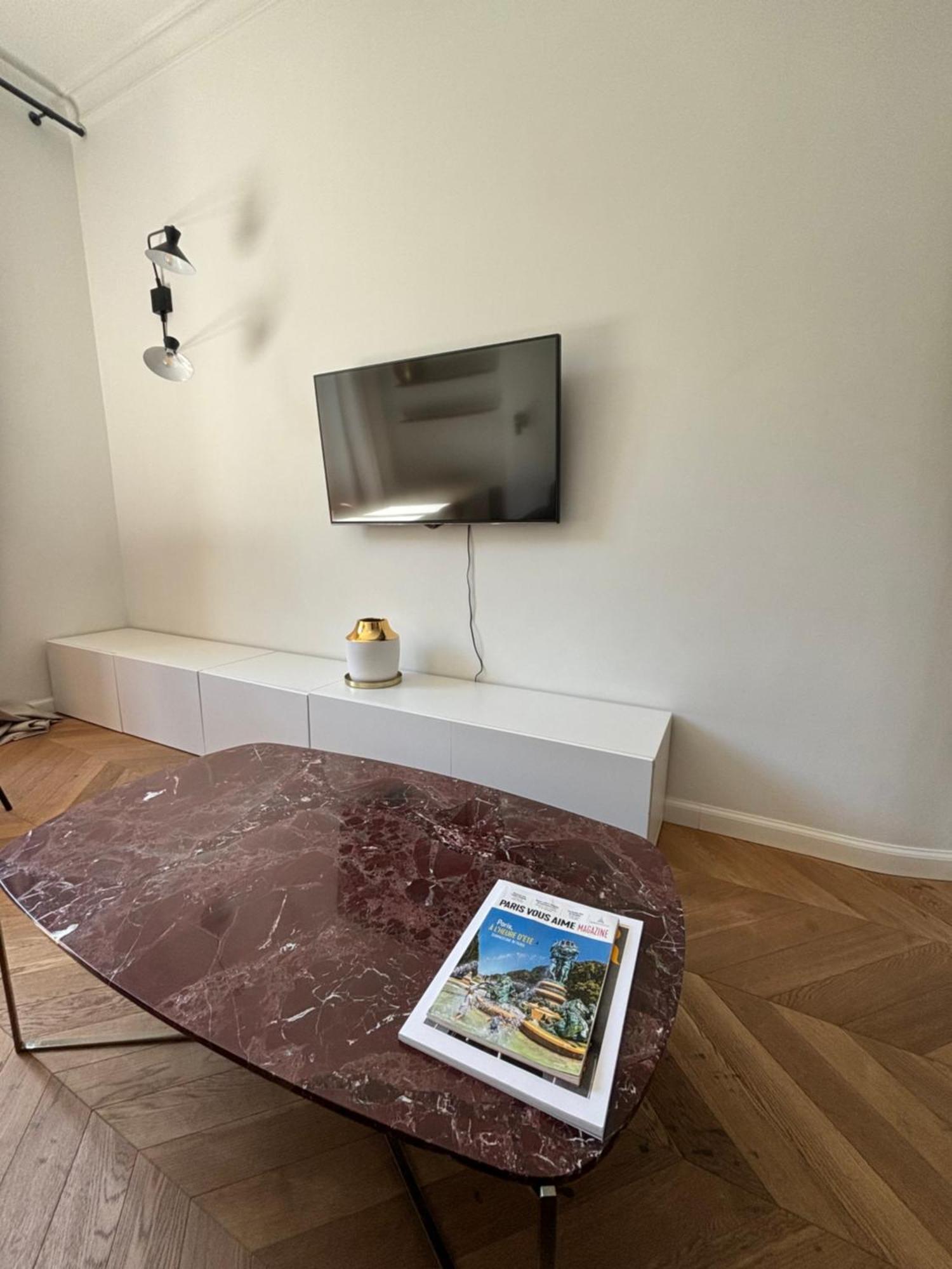 Tronchet 1g Apartment