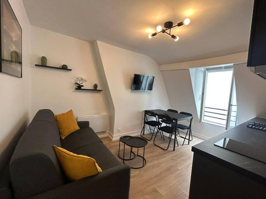 Apartment Modern Place D'italie