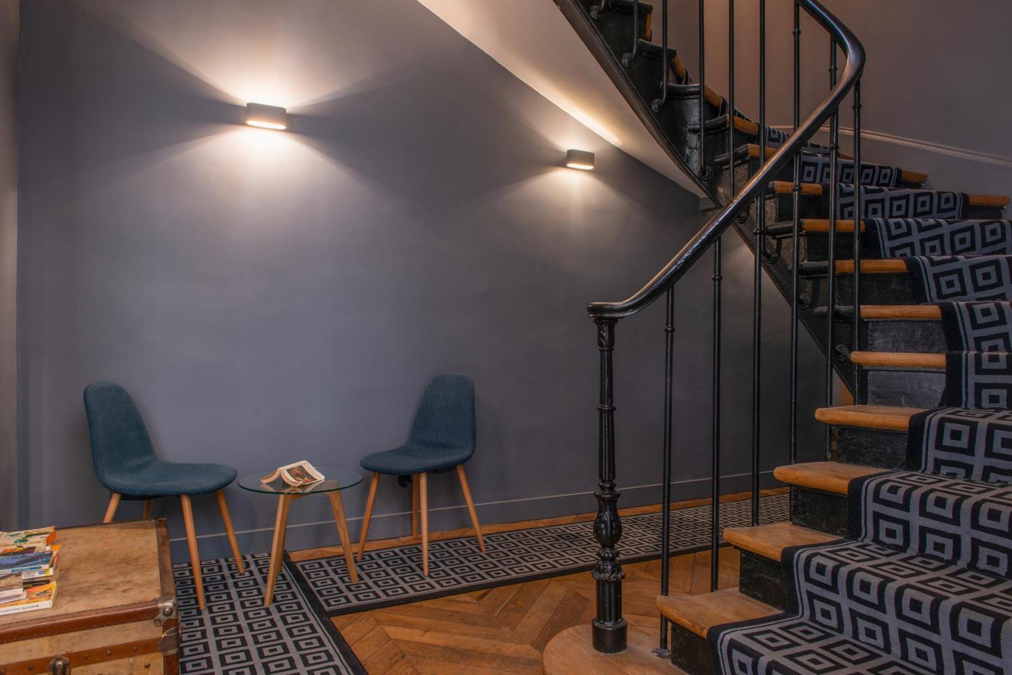 Helzear Etoile Paris