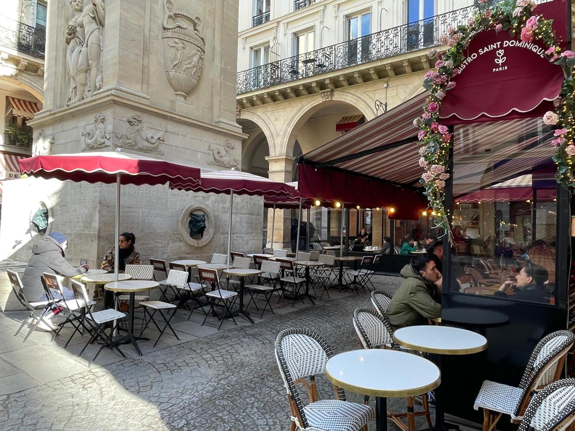 Lucky - Amelie & Eiffel - Tax Returned Paris